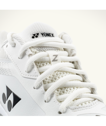 Yonex Power Cushion 65 Z3 Men's Limited Edition Court Shoes (Pure White) solde